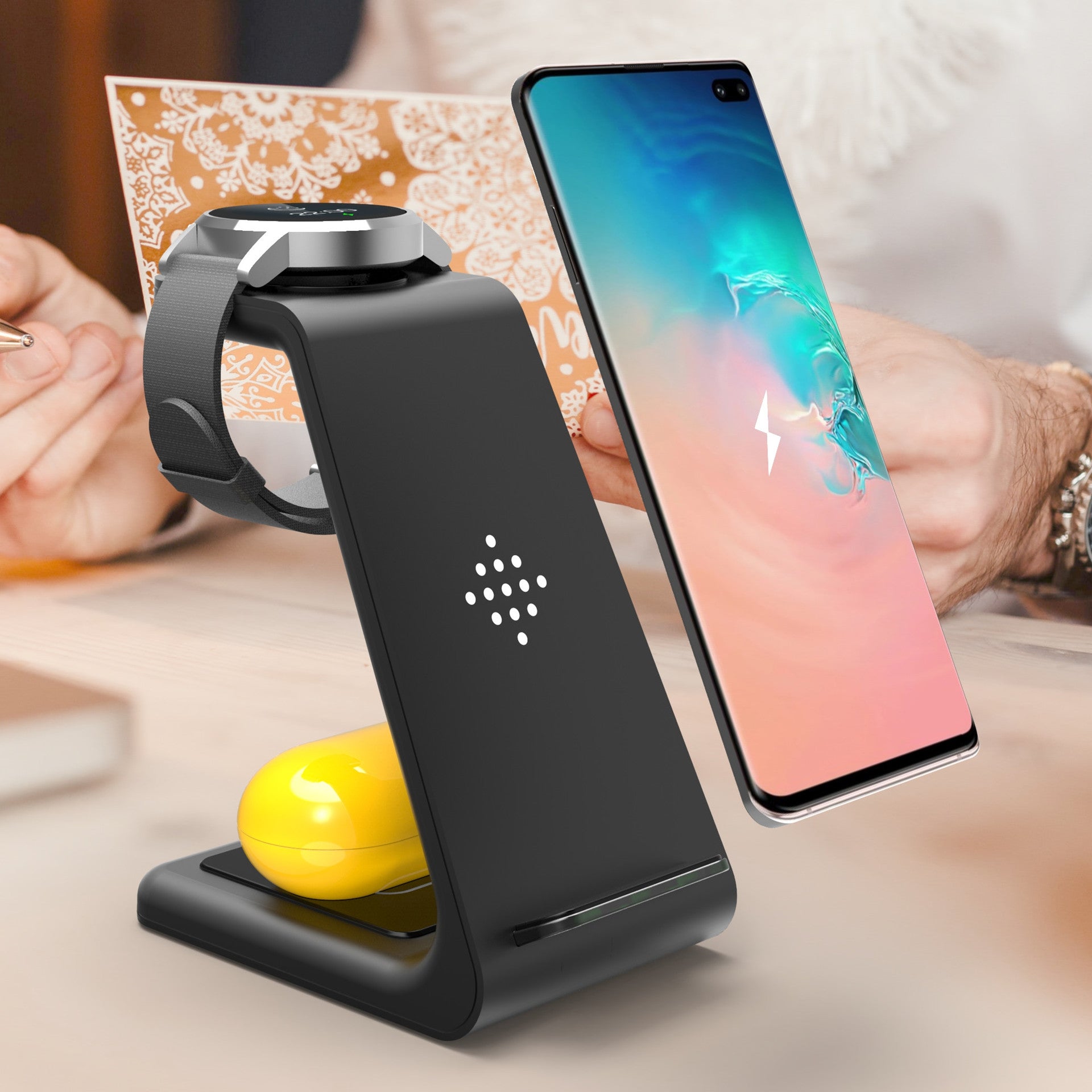 Image of 3 In 1 Fast Charging Station Wireless Charger Stand Wireless Quick Charge Dock For Phone Holder