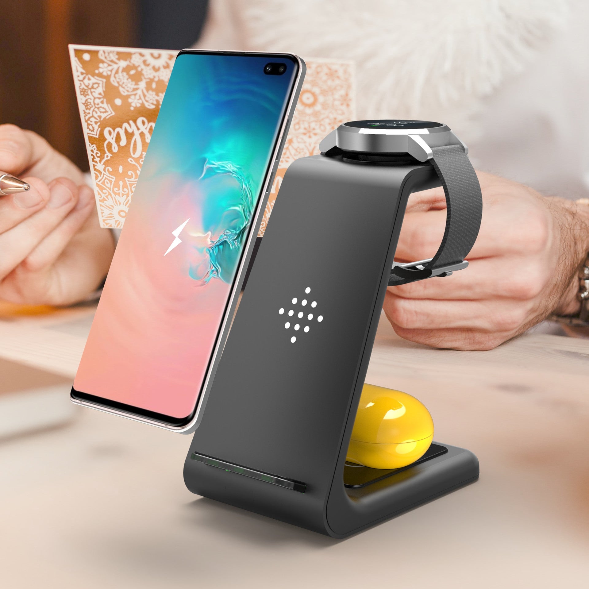 Image of 3 In 1 Fast Charging Station Wireless Charger Stand Wireless Quick Charge Dock For Phone Holder